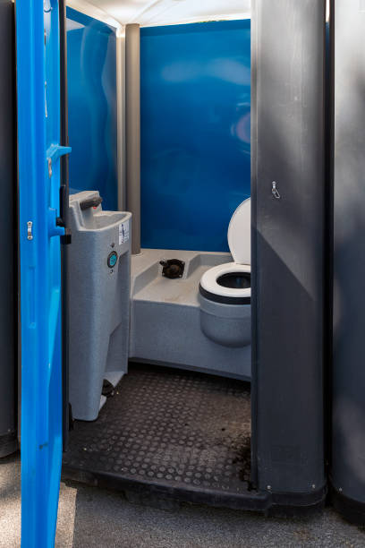 Best Porta potty cleaning services  in East Oakdale, CA
