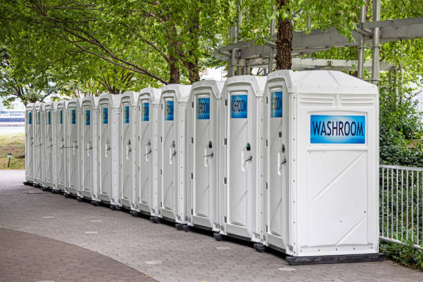 Best Temporary restroom rental  in East Oakdale, CA