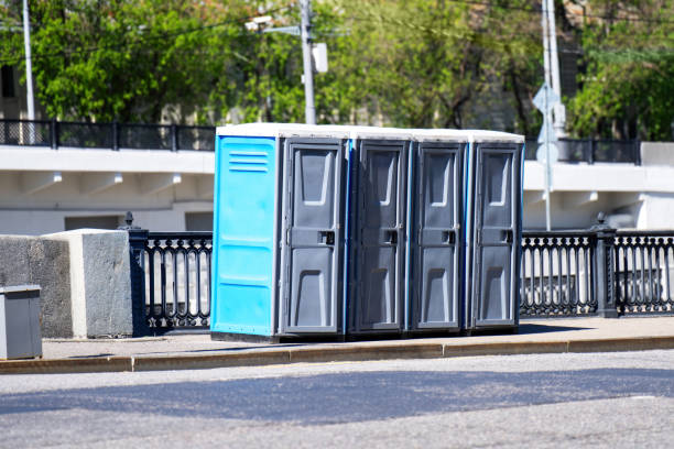Affordable portable toilet rental in East Oakdale, CA
